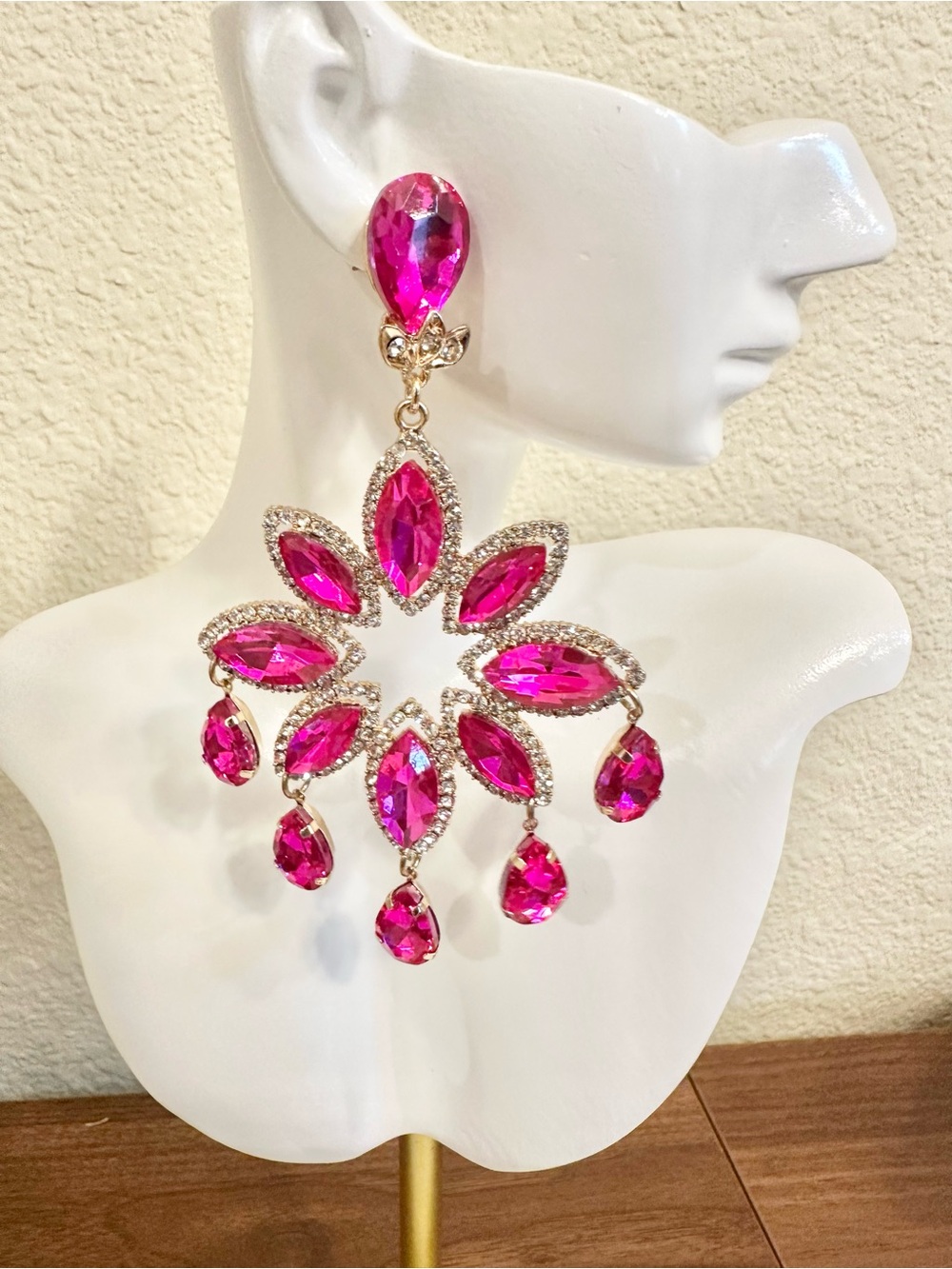 Fuchsia Pink Crystal Rhinestones Chandelier Earrings
